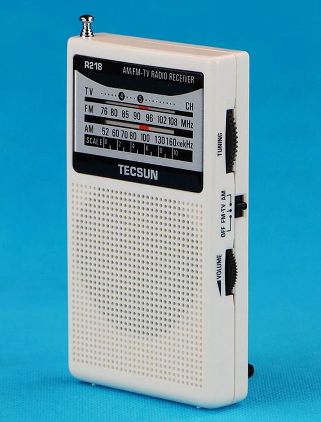 TECSUN R-218 AM English Manual >> FM Pocket Radio << GREY
